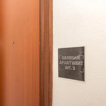 Obsidian -centro- Wifi + Free Parking Apartamento Rávena