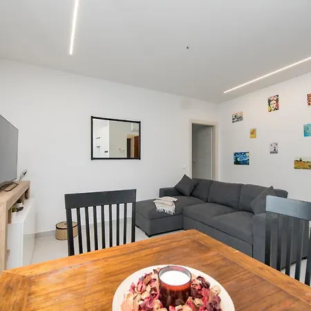 Apartamento Obsidian -centro- Wifi + Free Parking Rávena